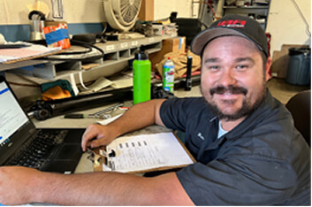 RAndy Alldredge, Performance Technician